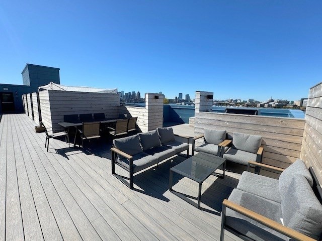 301 Border St, Central Square