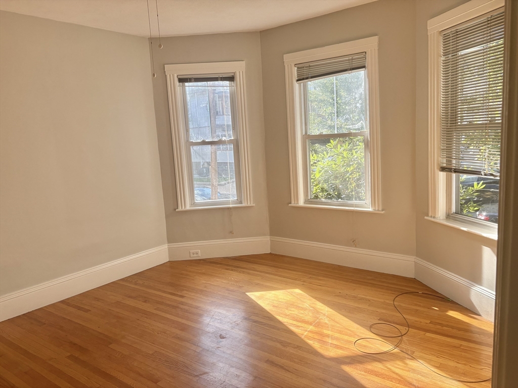 9 Madison St, West Medford