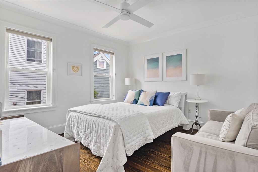 17 Atlantic St, South Boston