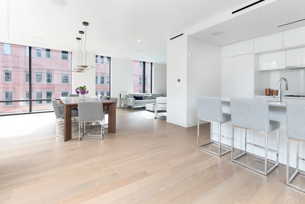 10 Farnsworth, South Boston