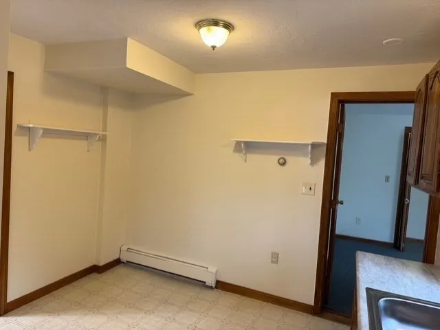 294 Pond St, Braintree