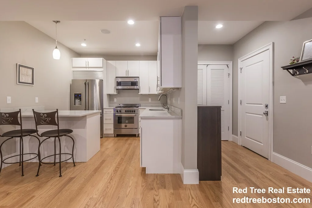 111 B St, South Boston