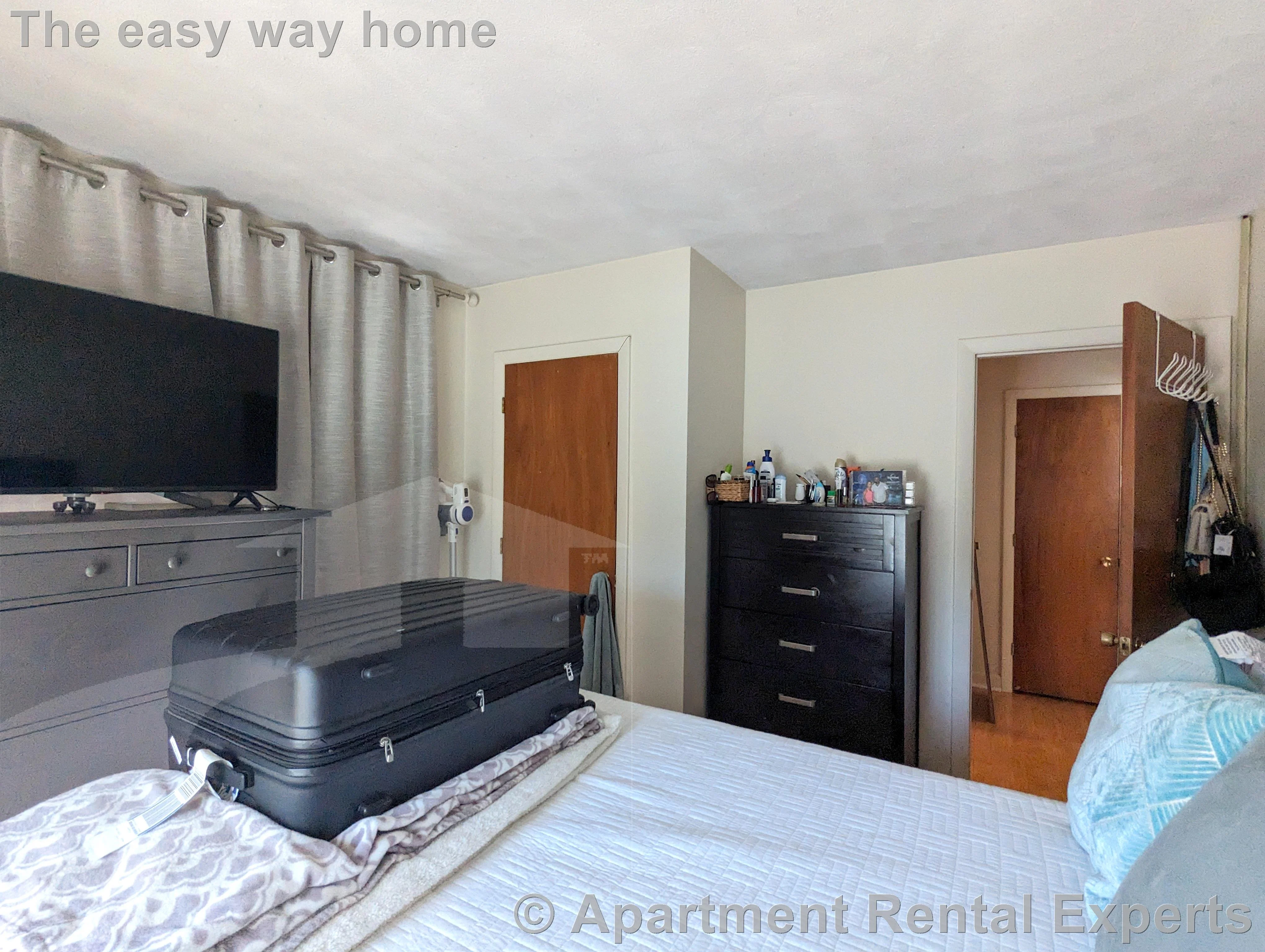 1003 Massachusetts Ave, Arlington Center