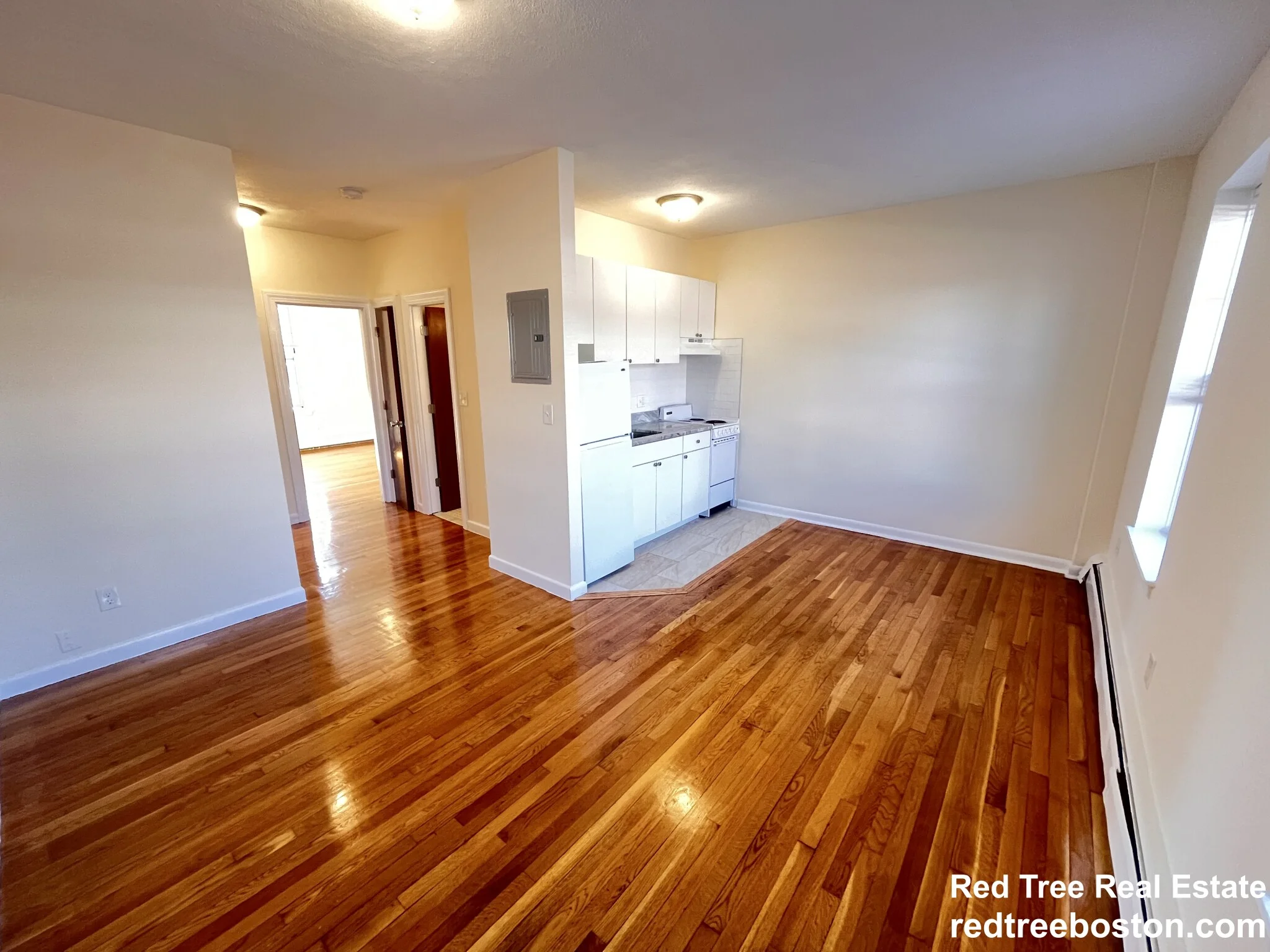 172 North Beacon St, Brighton