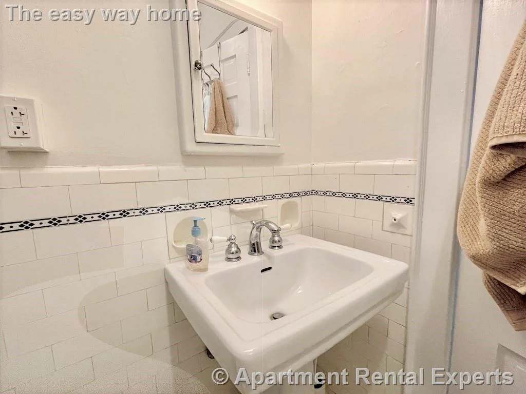 71 Martin St, Harvard Square