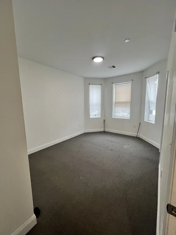 123 Intervale St, Roxbury