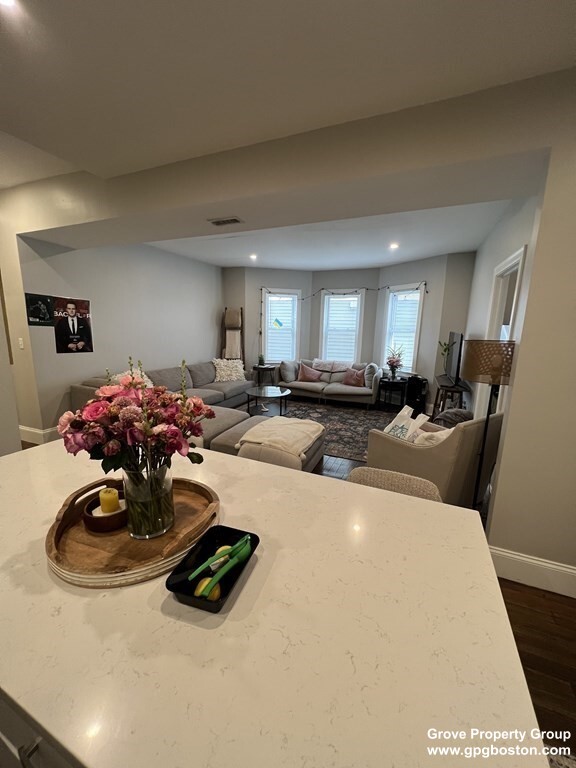 209 East Cottage St, Dorchester