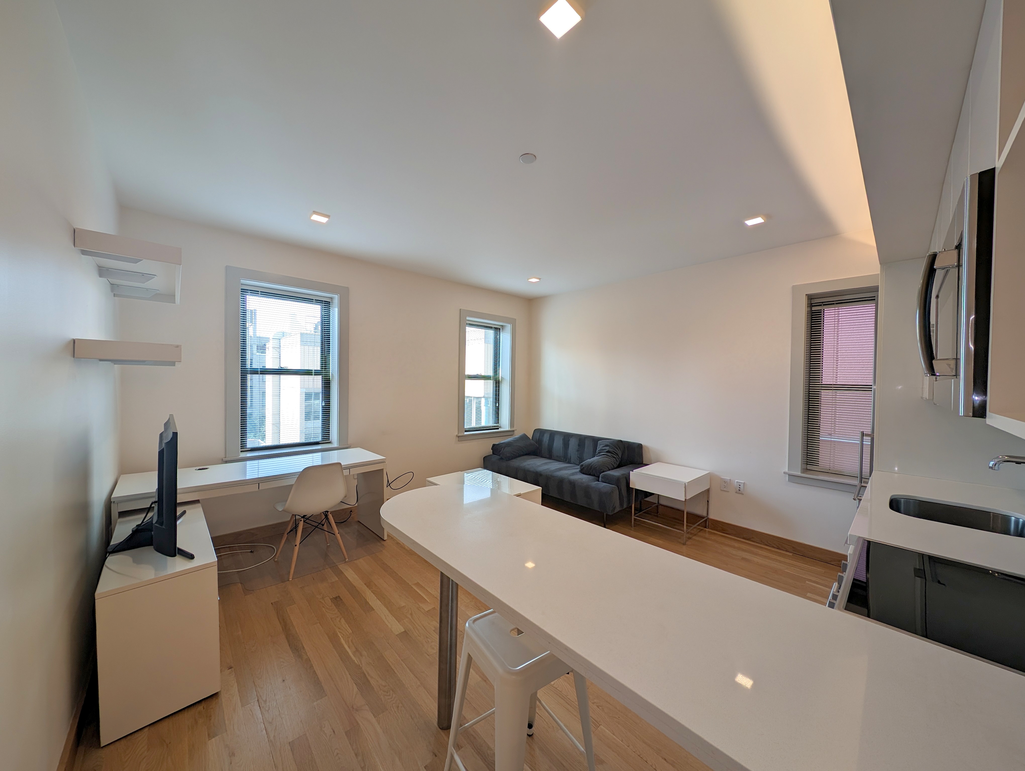 115 Mount Auburn St, Harvard Square