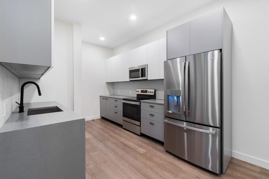 217-221 Essex St, Salem