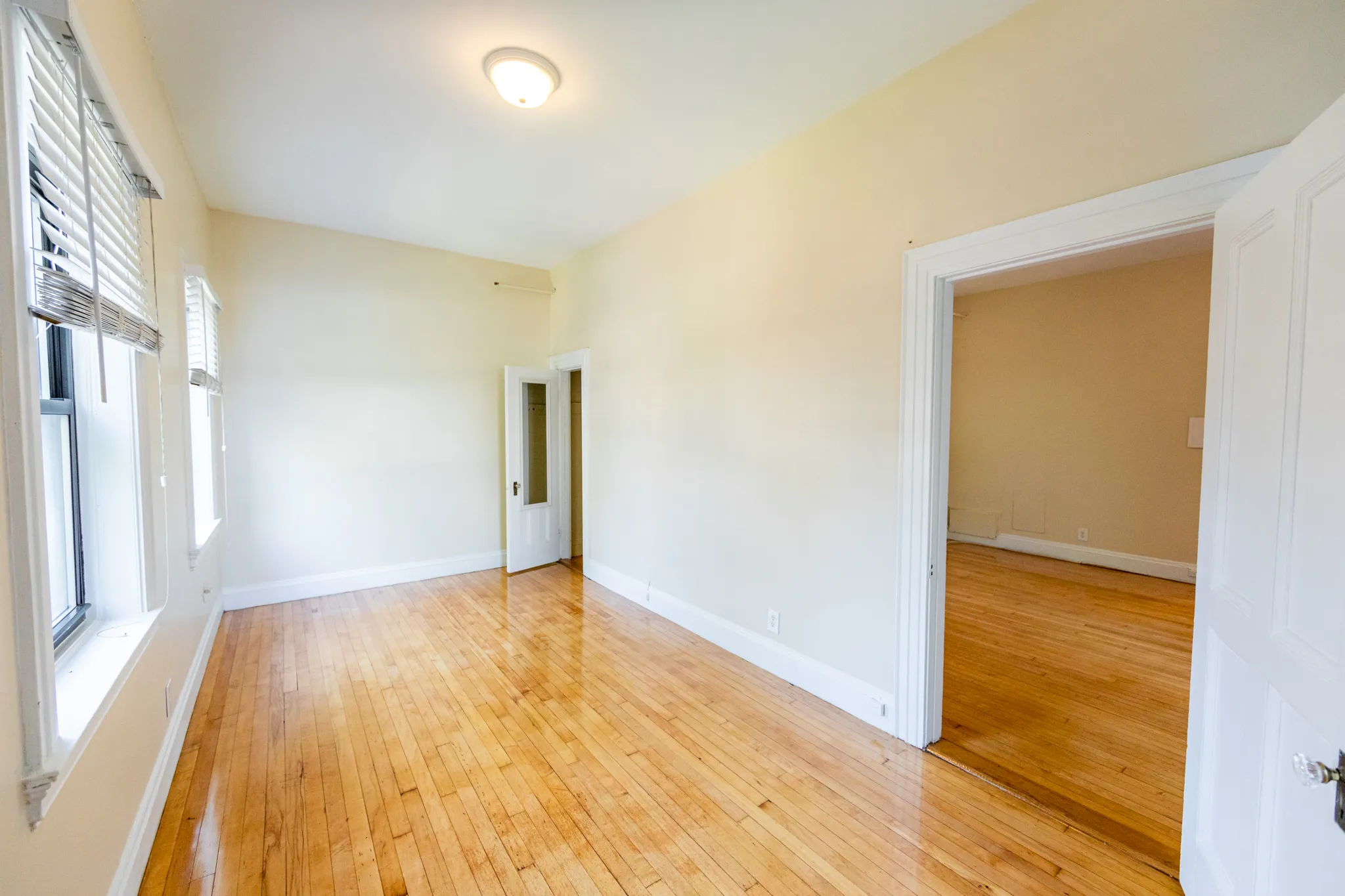 1470 Beacon St, Corey Hill