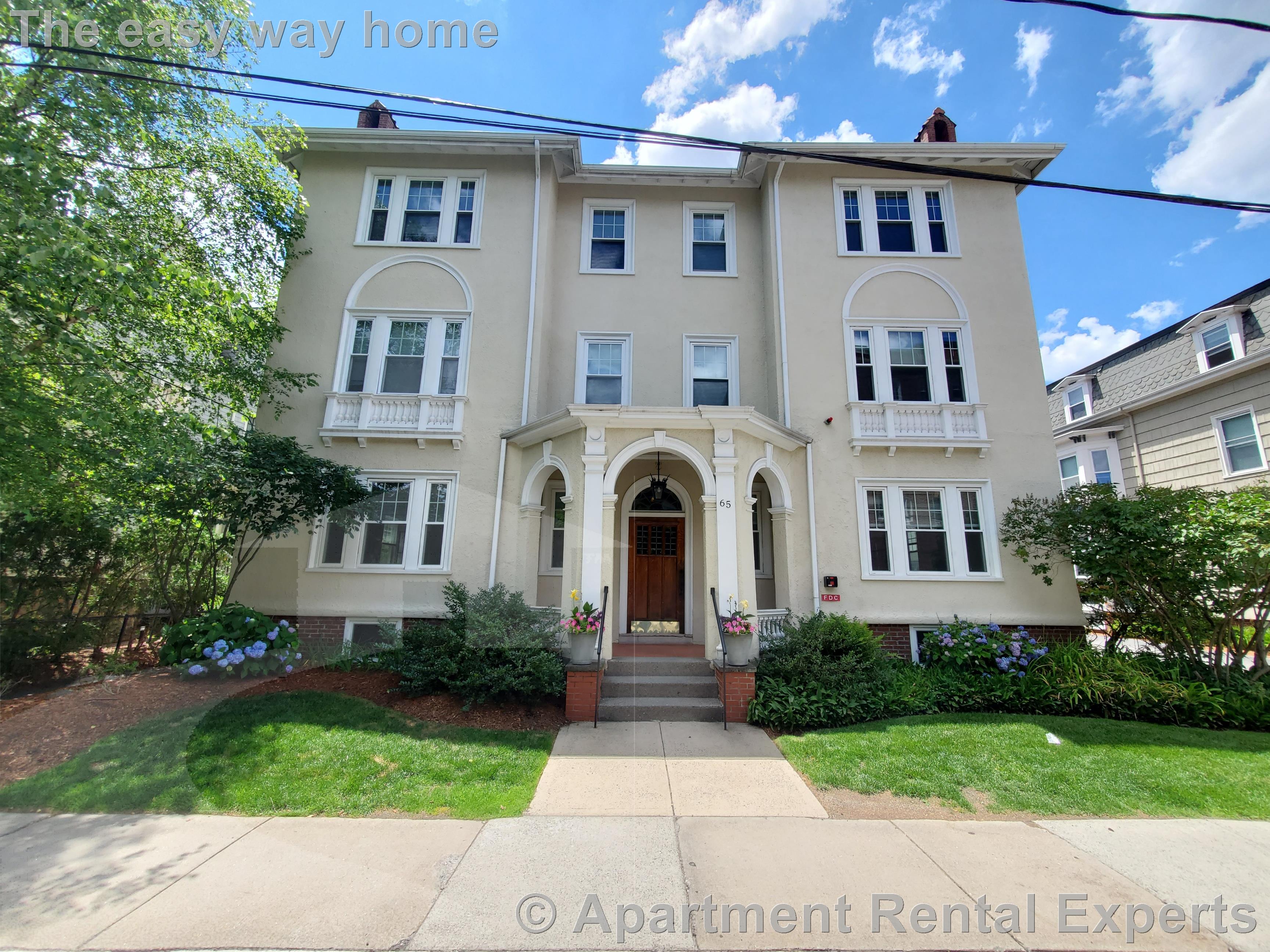 65 Langdon St, Harvard Square