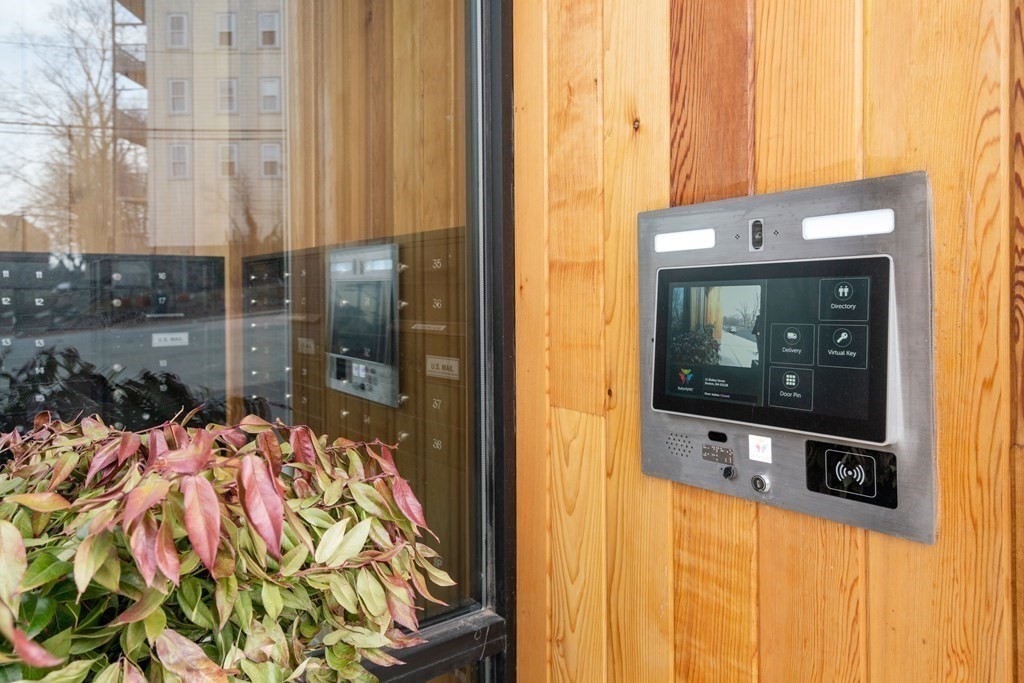 11 Walley St, East Boston