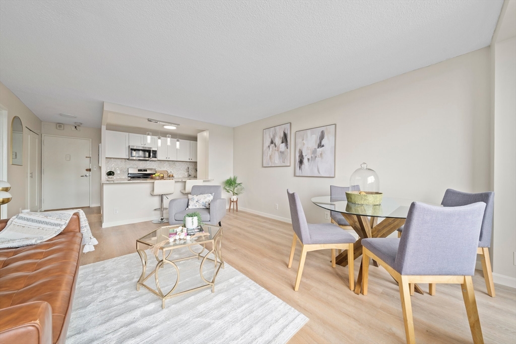 44 Washington St, Brookline Village