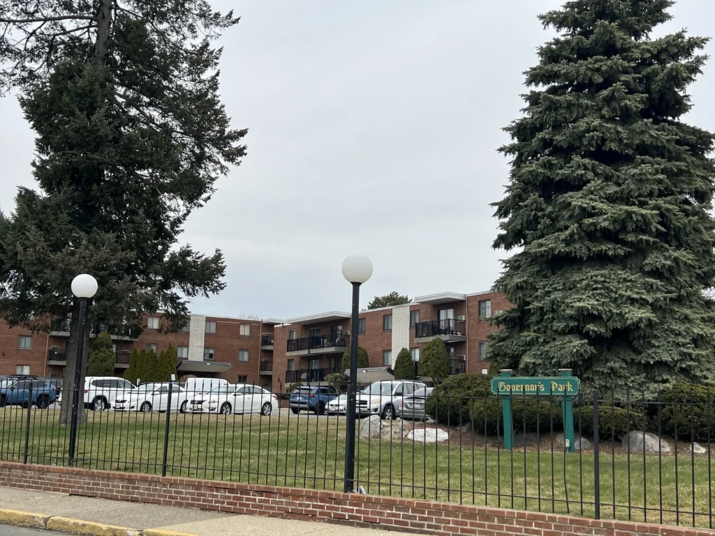 100 Governors Park, Winthrop