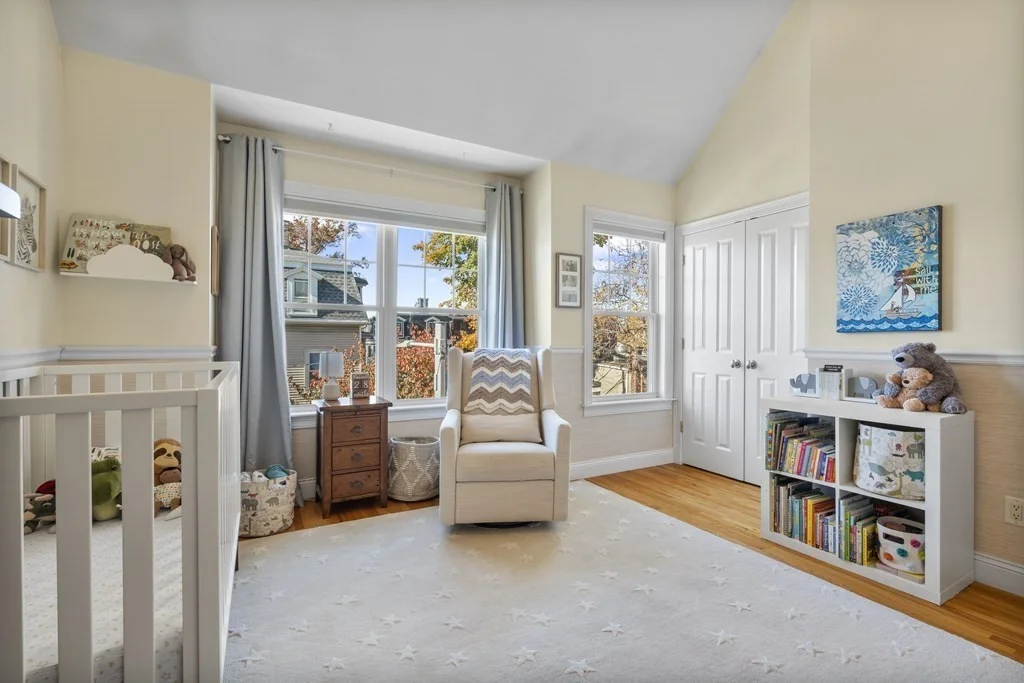 10 S Sydney, Dorchester