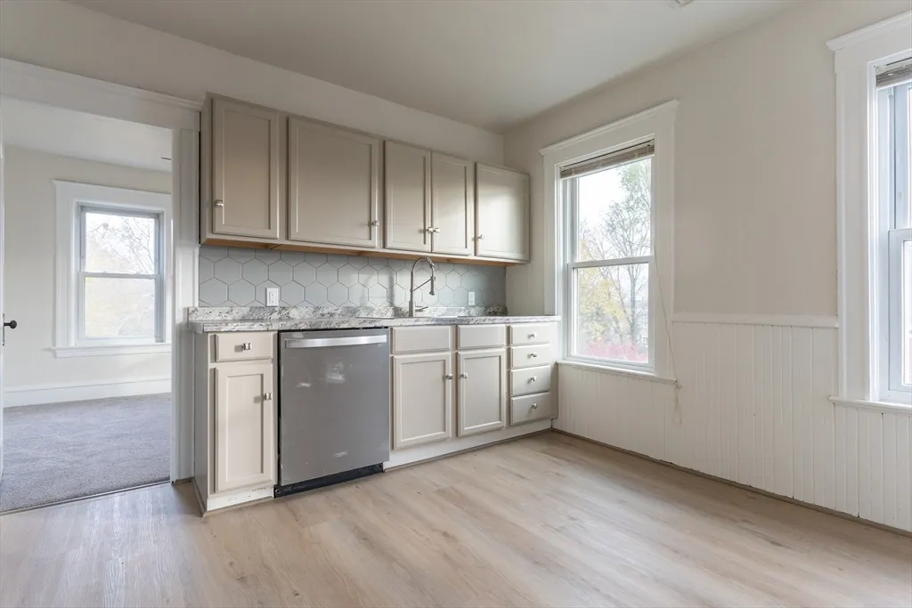 643 Rathbun, Blackstone