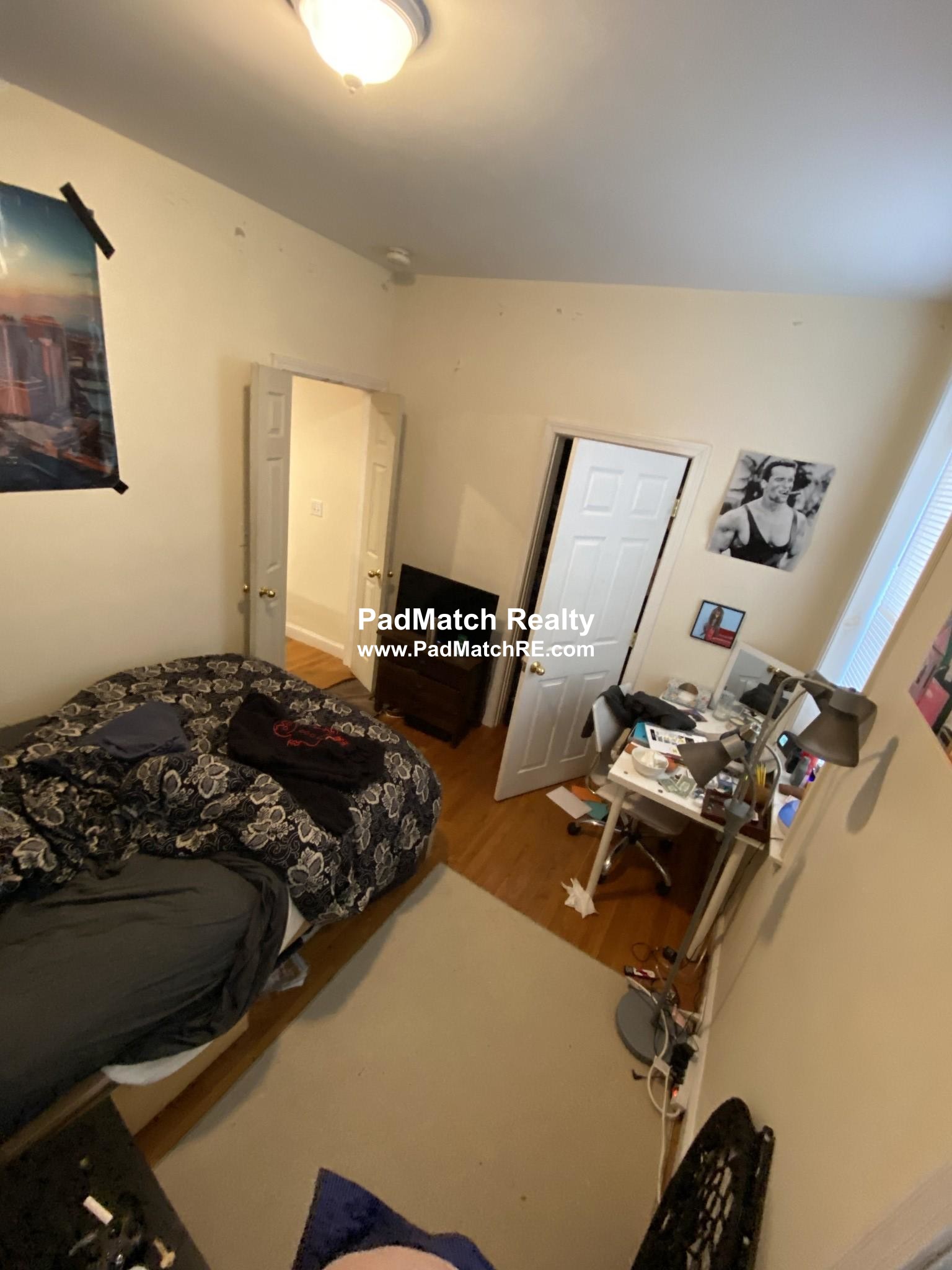 318 Saint Paul St, Brookline