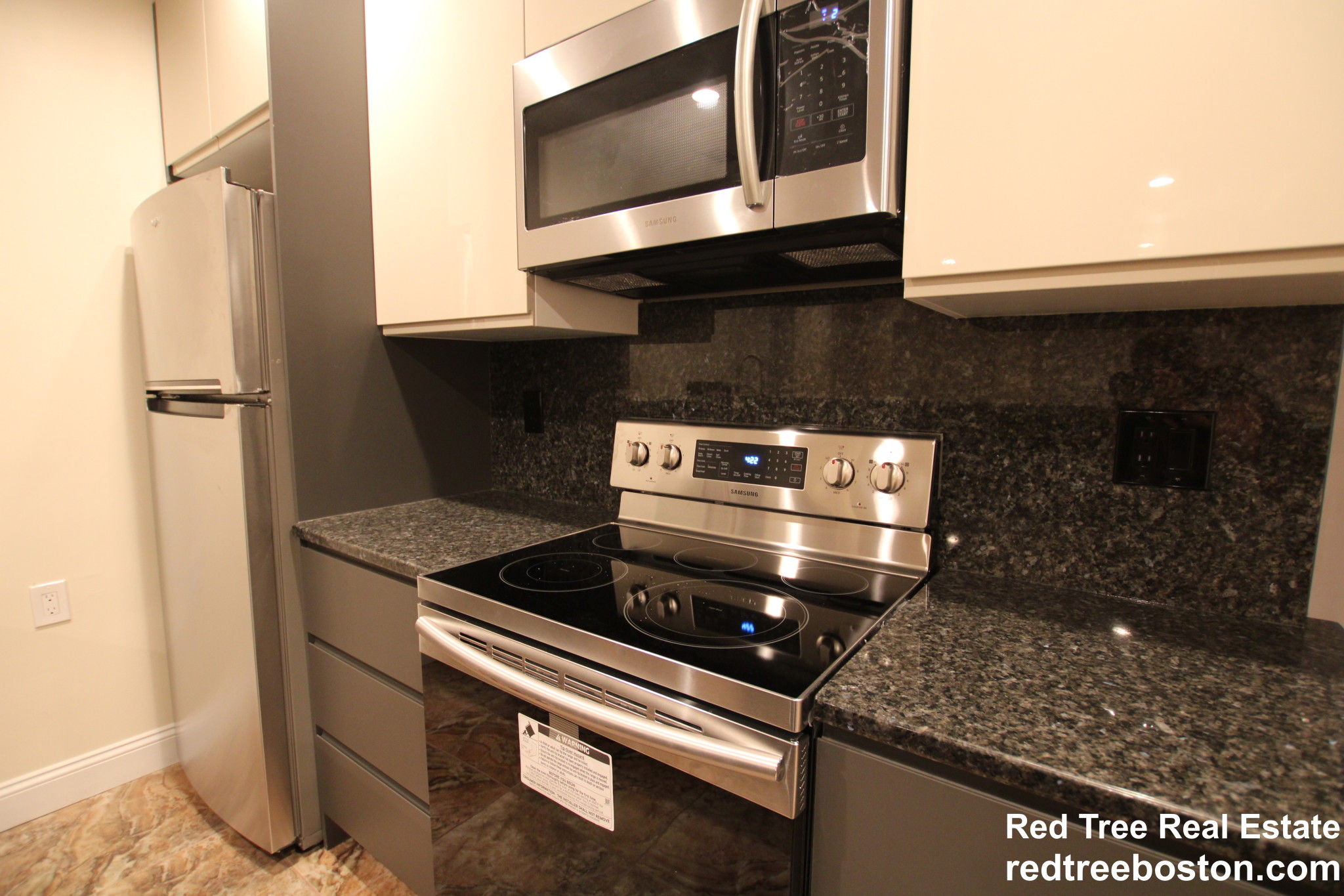 25 Saint Marys Ct, Brookline