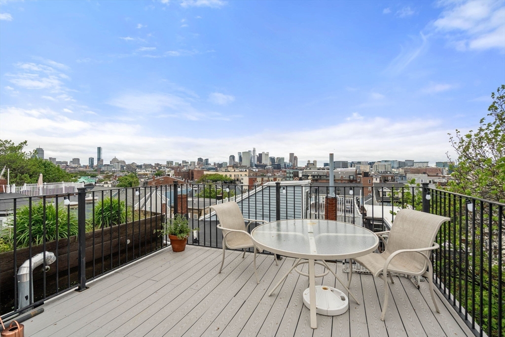 8 Pacific St, South Boston