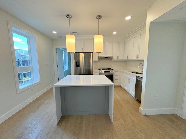 301 Border St, Central Square