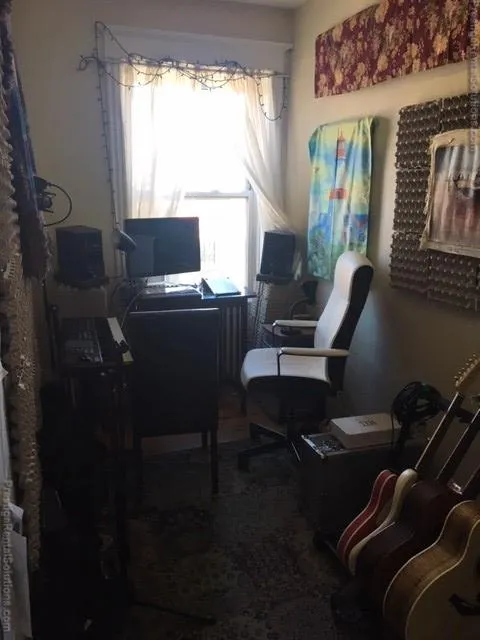 10 Allston St, Brighton