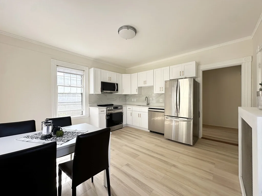 71A Gardner St, Allston