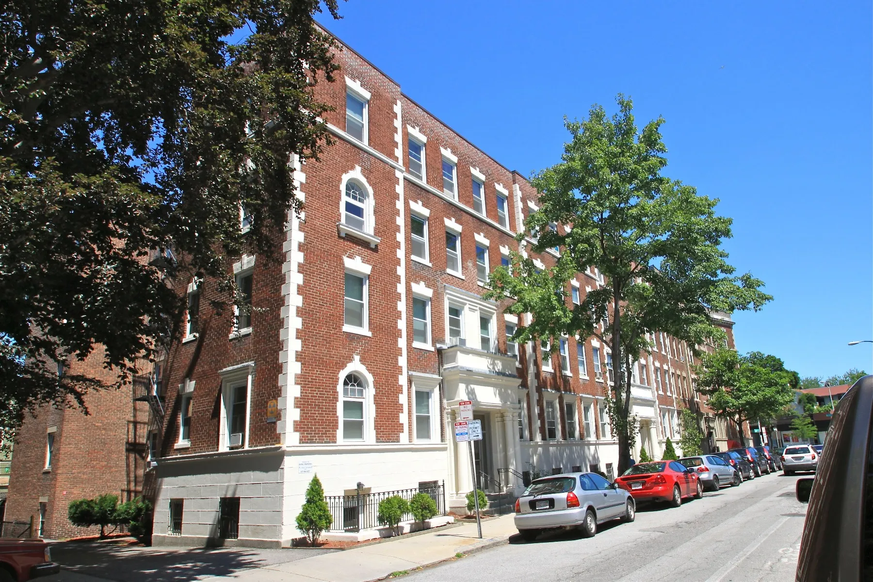 1 Chauncy St, Neighborhood Nine