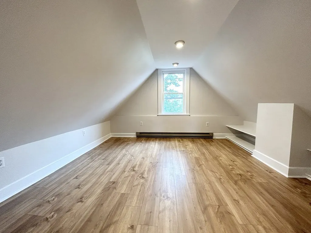 13 Saratoga, Boston