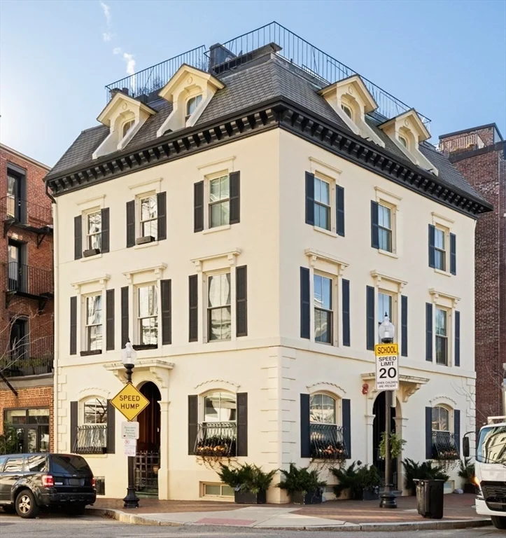 54 Union Park, South End