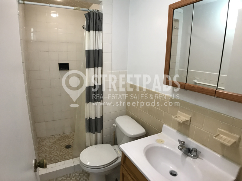 33 Lancaster Ter, Corey Hill