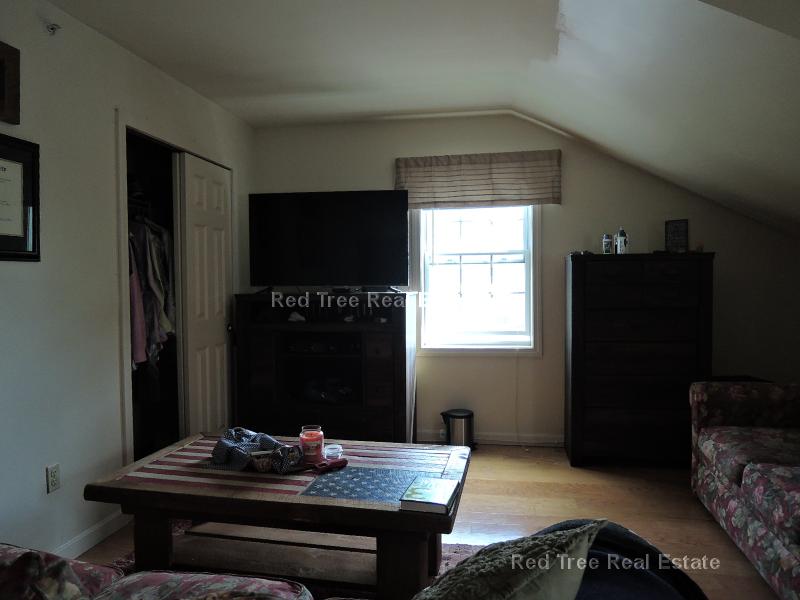 36 Raymond St, Allston