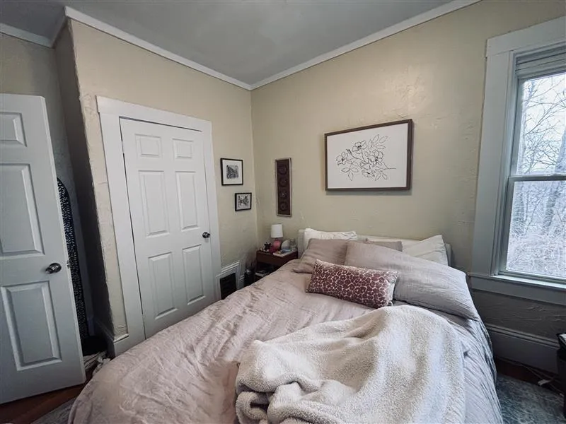 8 Bennett St, South Medford