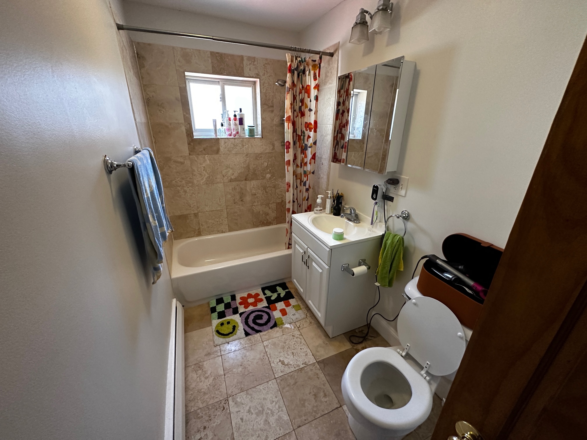 1 bed, 1 bath apartment for rent at 61 Selkirk Rd Unit 4.,, Brighton — photo 2 of 3
