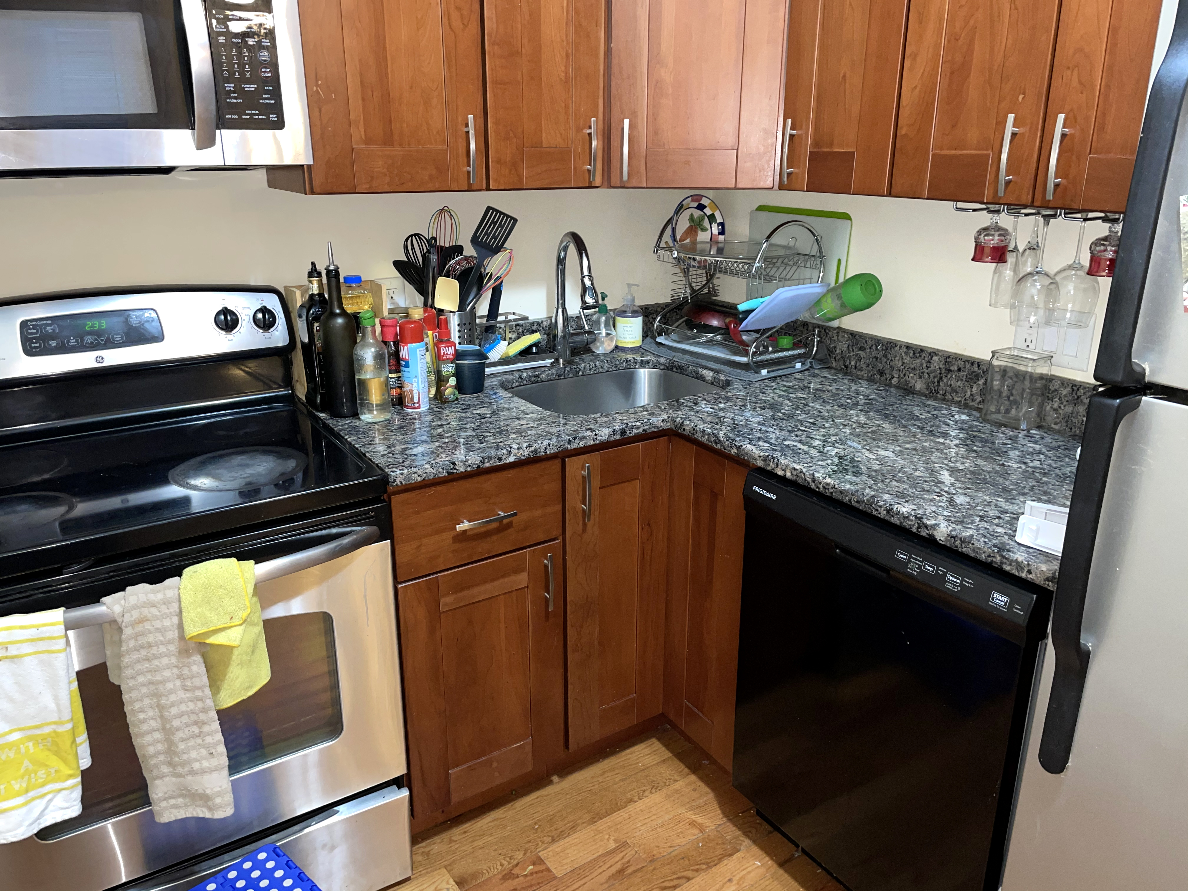 4 bed, 2 bath apartment for rent at 61 Wait St Unit 2, Mission Hill — photo 5 of 10