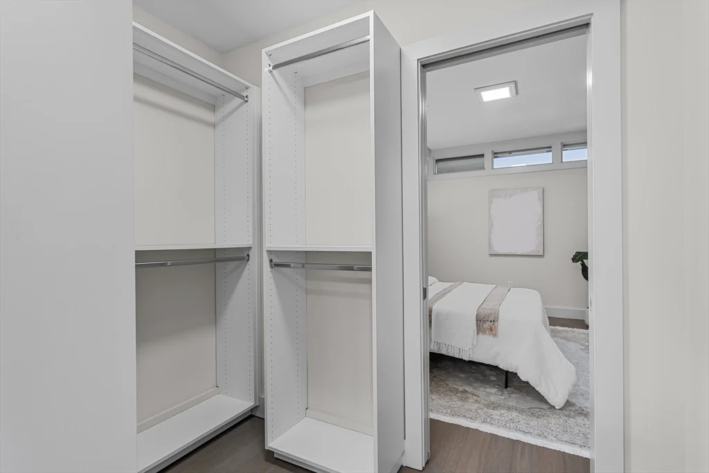 121 Portland, West End