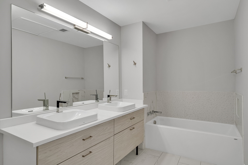 771-781 Harrison Ave, South End