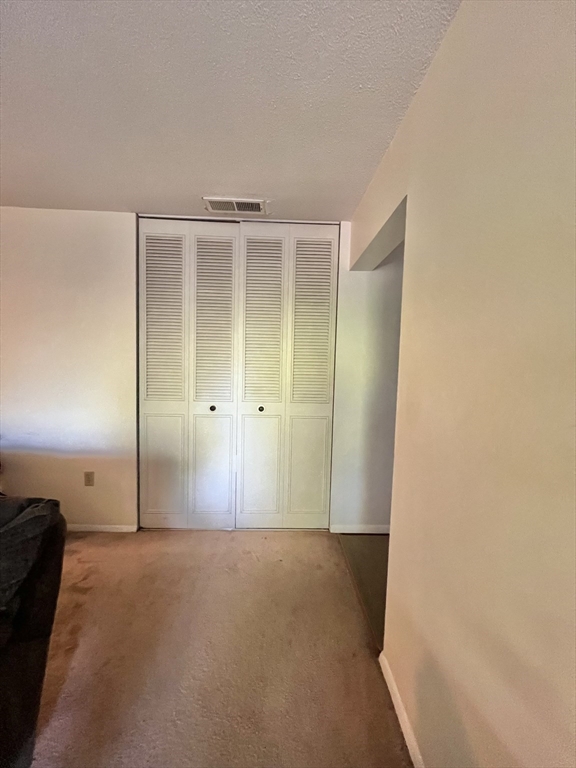 2 Shrewsbury Green Dr, Shrewsbury