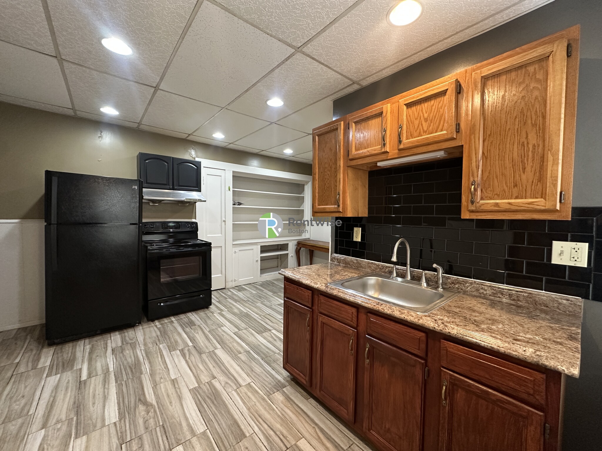 333 Medford St, Malden