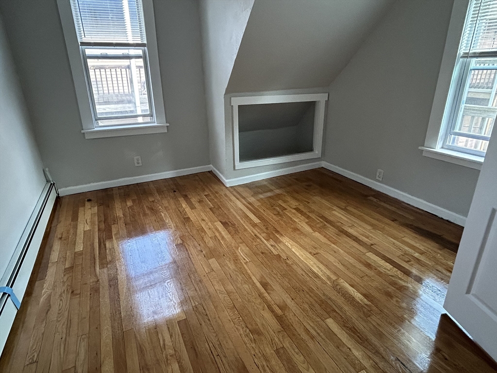 27 Warren Ave, Malden