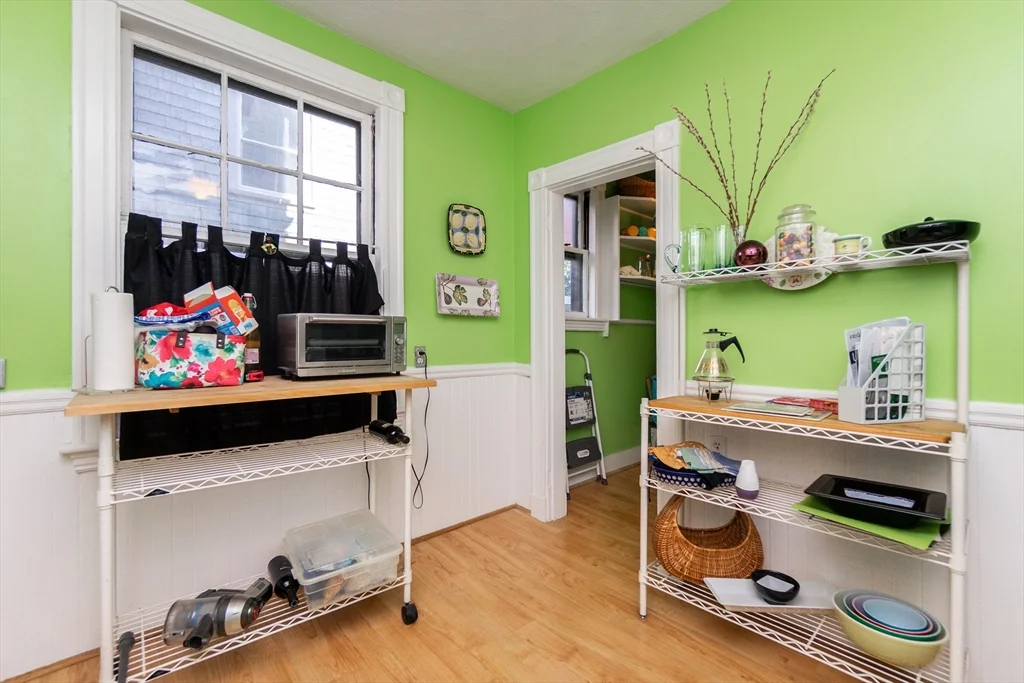 25 Eustis St, Baldwin