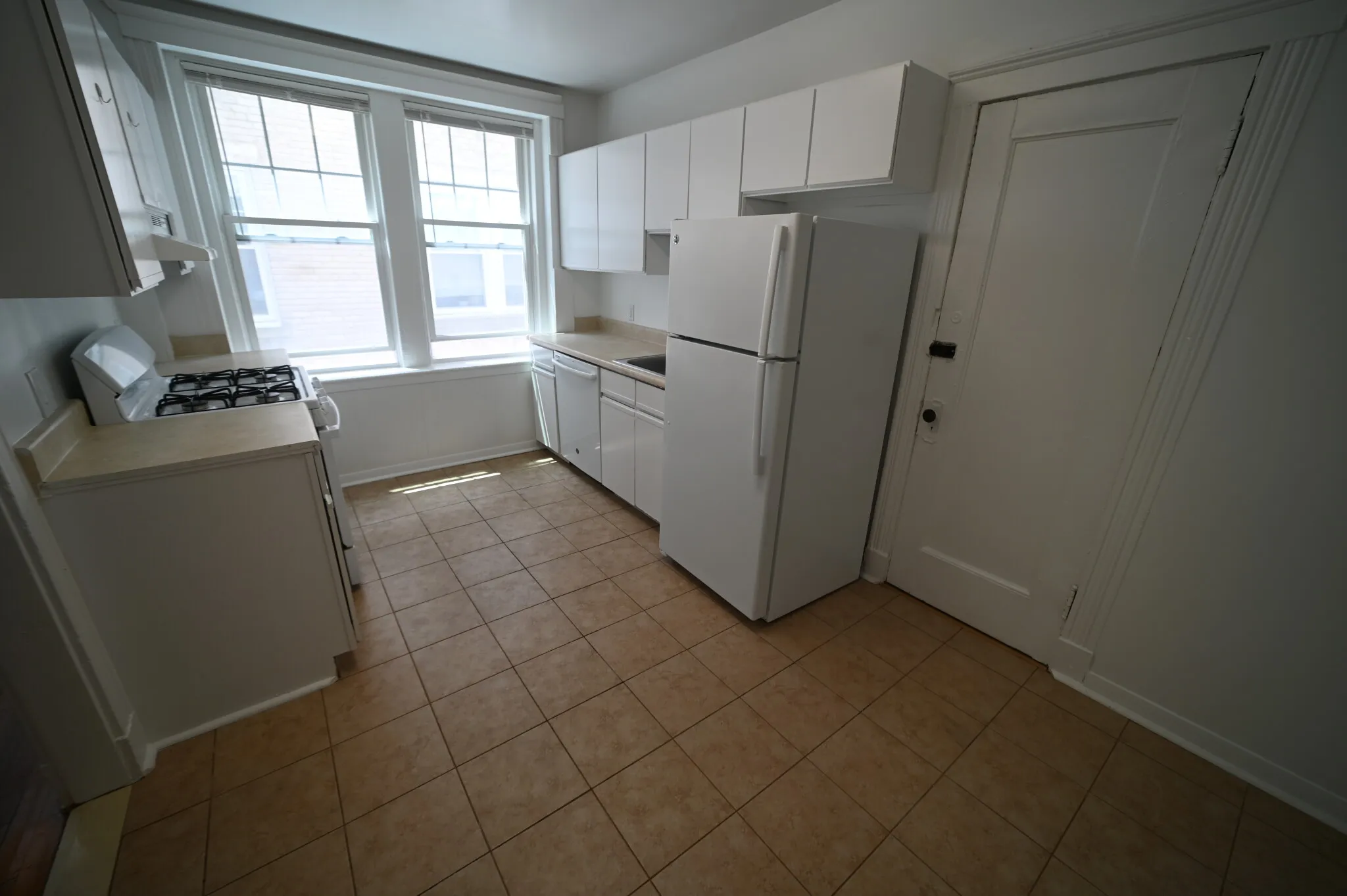 111 Kilsyth Rd, Brighton