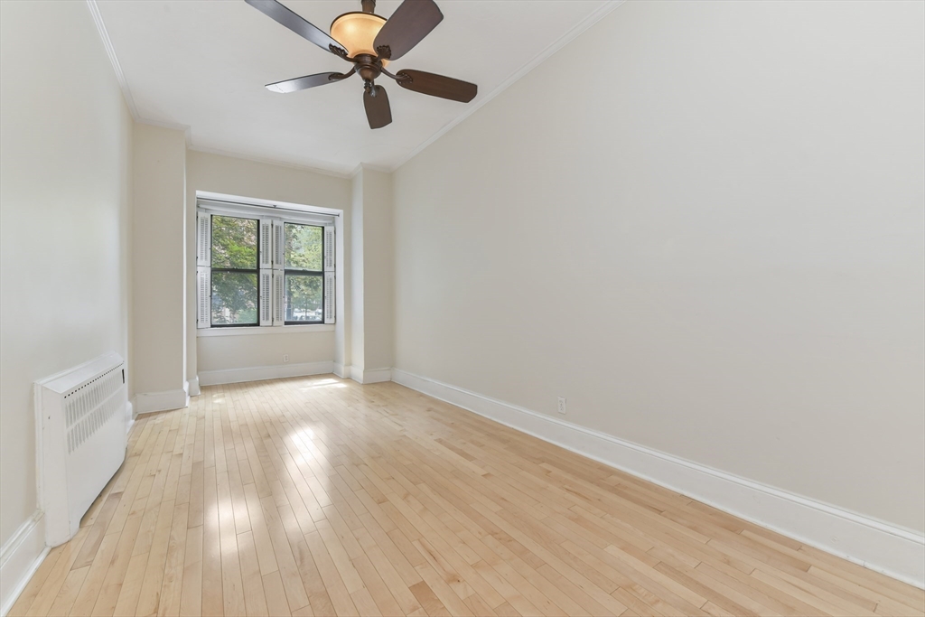 232 Beacon St, Back Bay