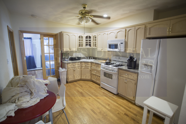 2.5 bed, 1 bath apartment for rent at 116 Bremen St Unit 1, East Boston — photo 1 of 10