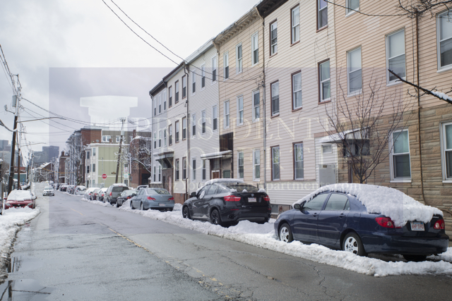 2.5 bed, 1 bath apartment for rent at 116 Bremen St Unit 1, East Boston — photo 9 of 10