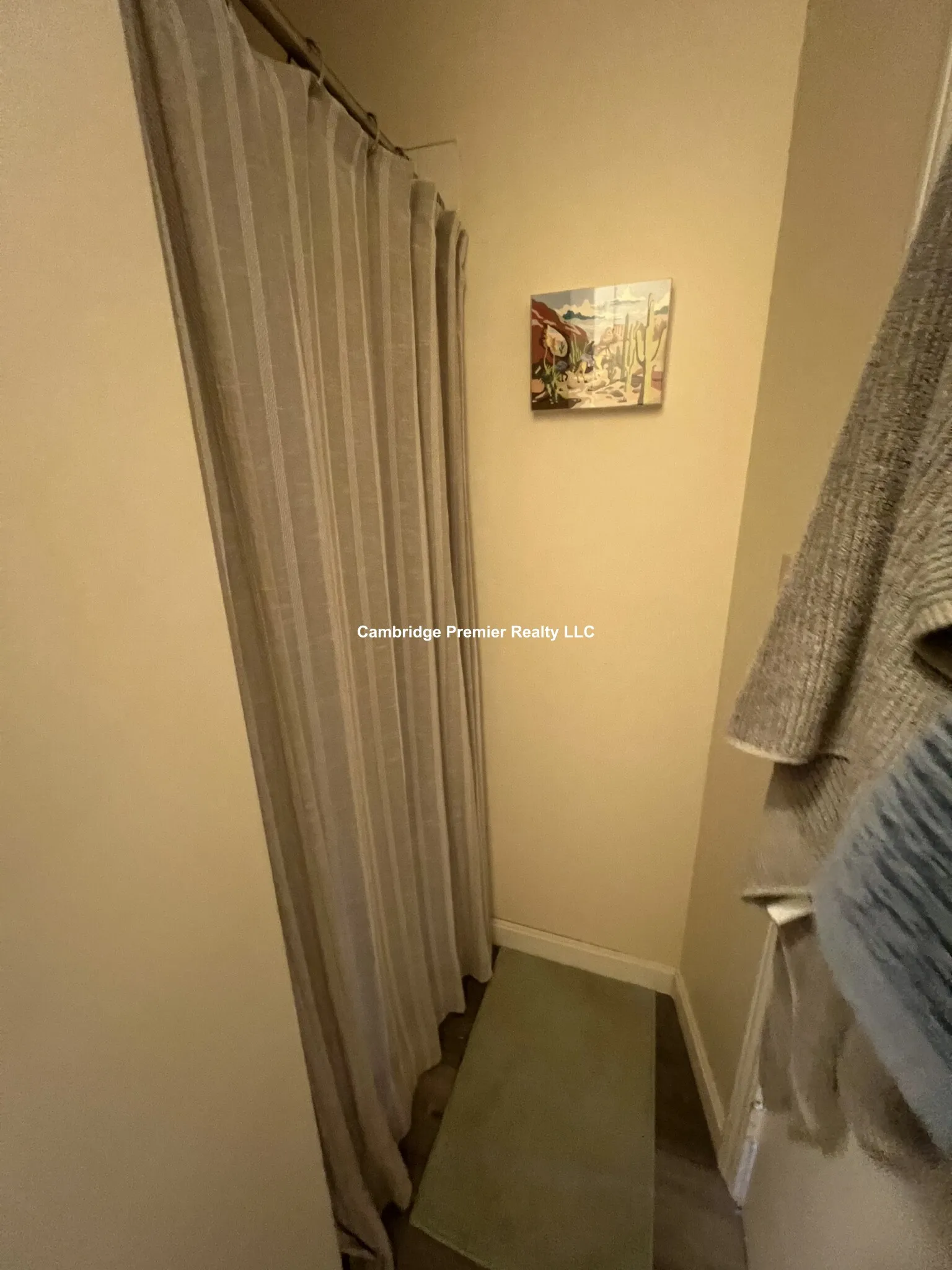 2 Evergreen Sq, Spring Hill