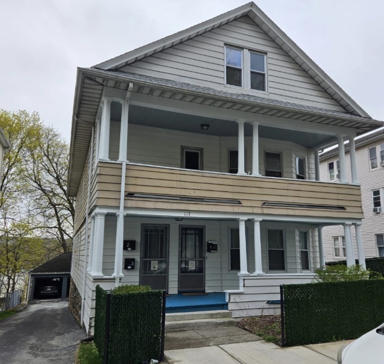 117 Illinois St, Worcester
