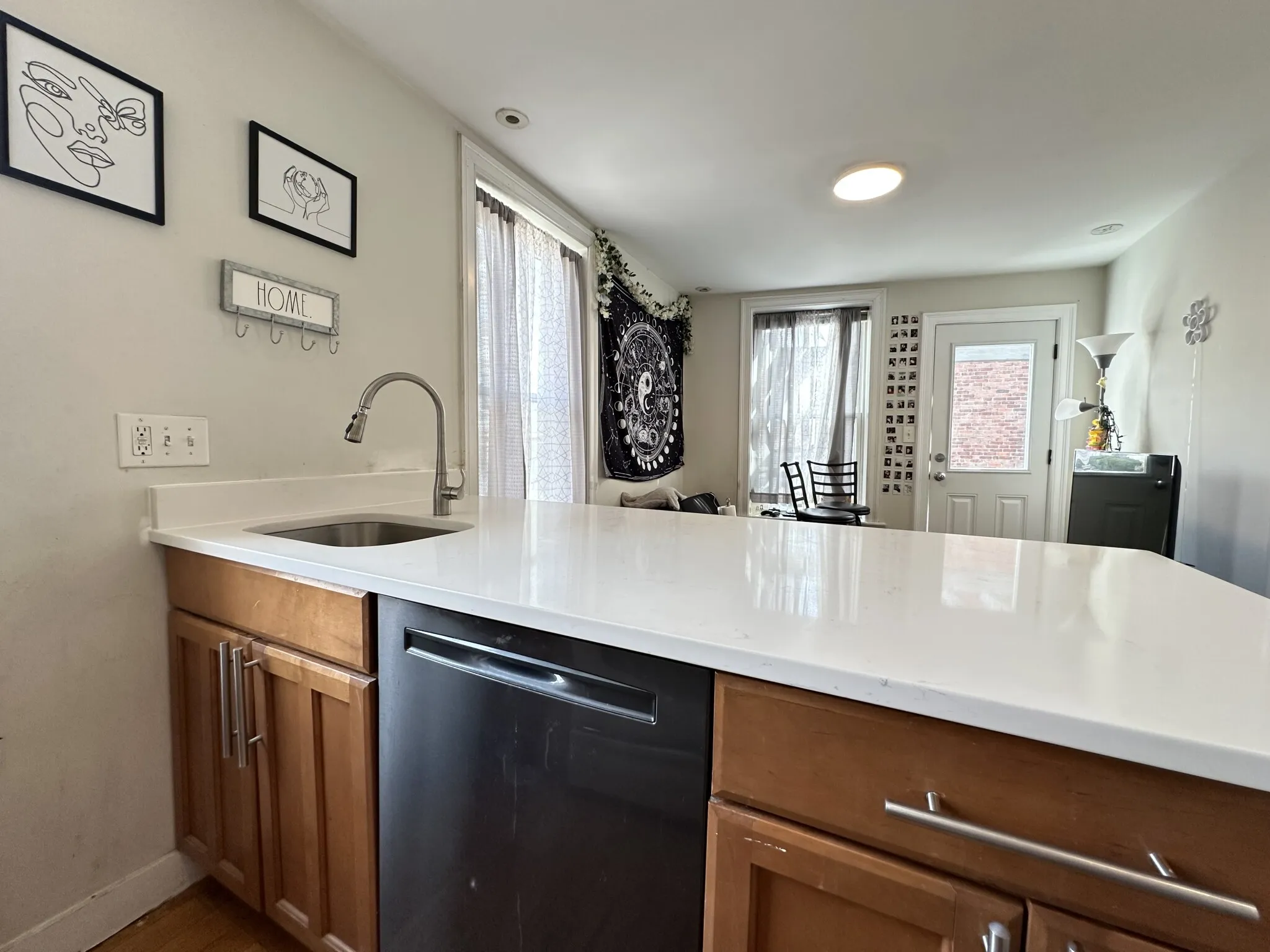 836 Huntington Ave, Mission Hill