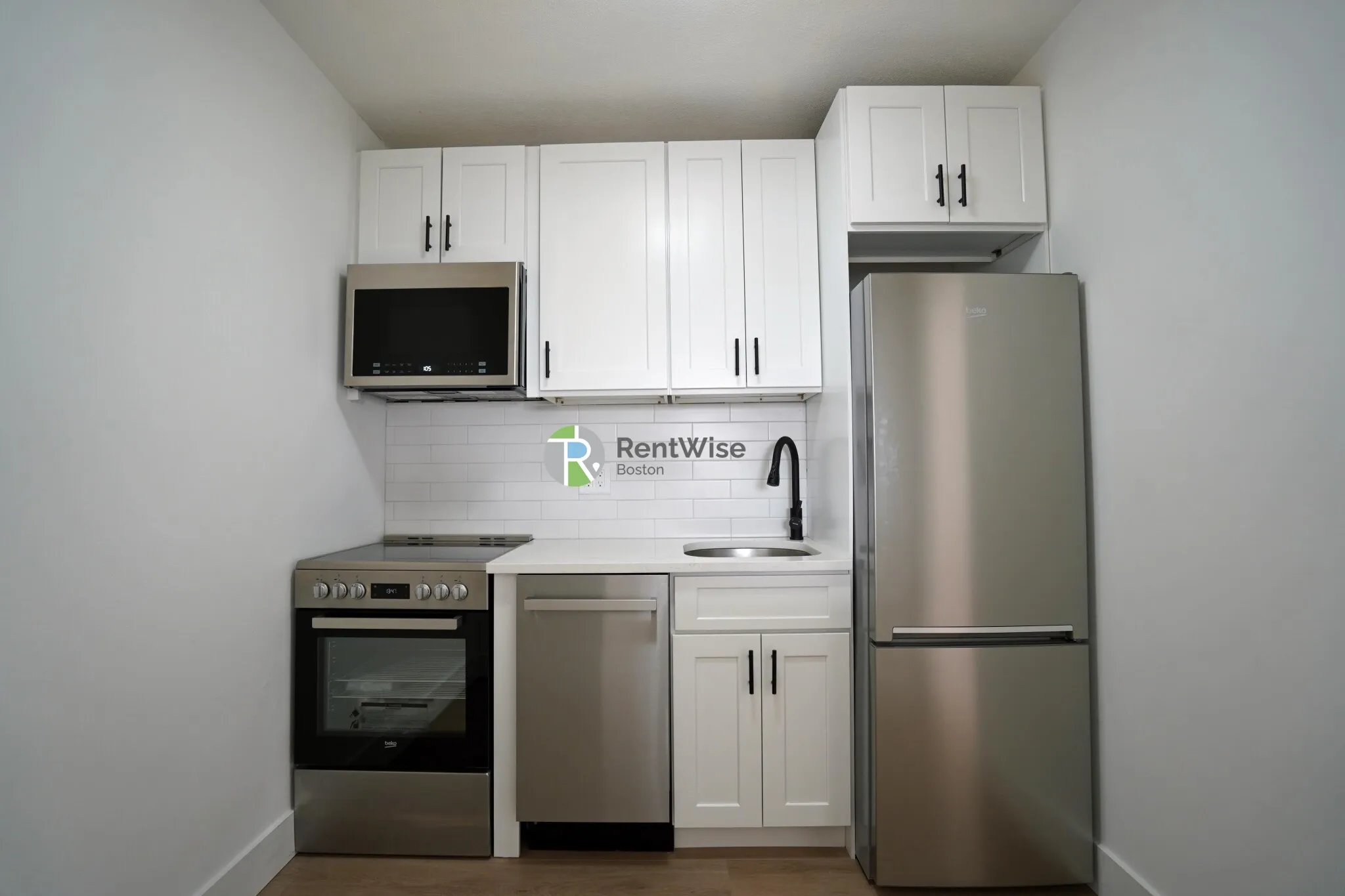 745 East 6th St, South Boston