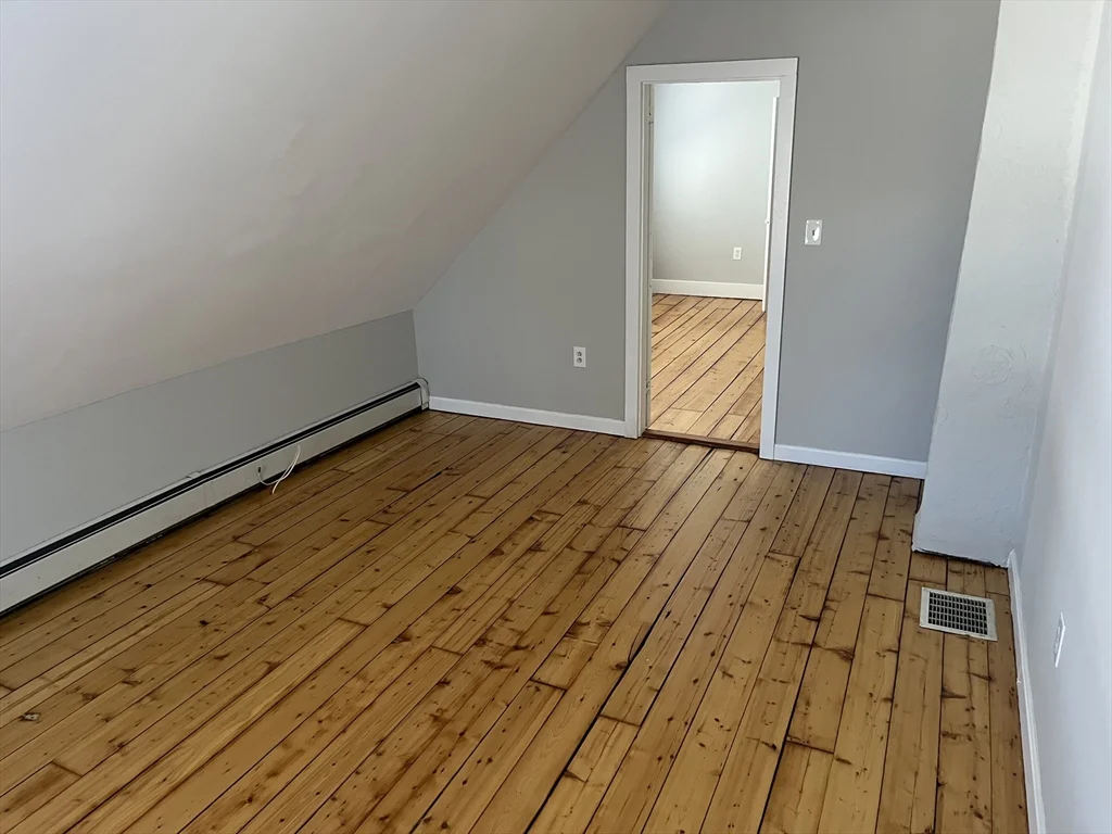 159 E Central, Franklin