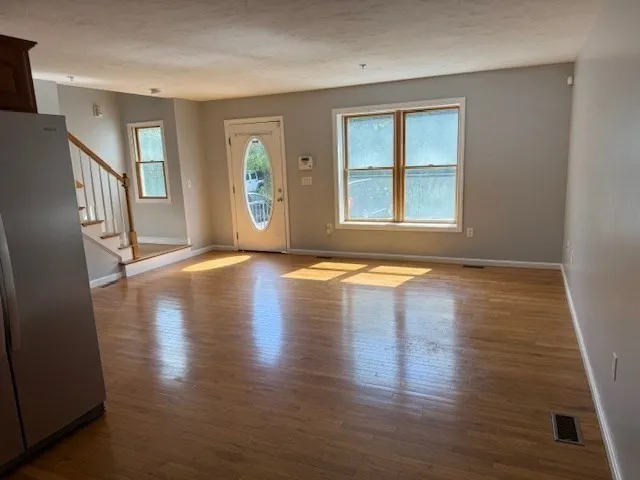 955 Pleasant St, Weymouth